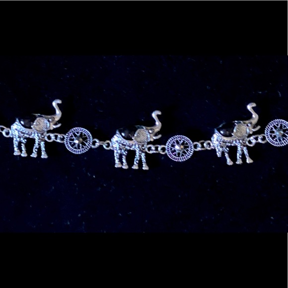 Gorgeous Elephant Necklace, Bracelet & Earrings!! - Picture 7 of 8